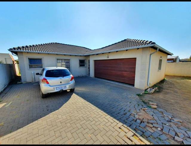3 BEDROOM HOUSE FOR SALE IN HEATHERVIEW